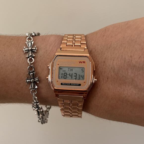 Copied - Casio Digital Watch Black Silver Accents Unisex Retro Y2K Quartz New - Picture 6 of 6